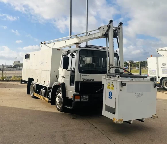 FMC SMD Aircraft Deicer