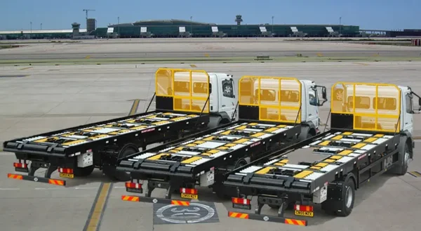 Oshkosh Aerotech ULD Carrier 5-Spot Flatbed