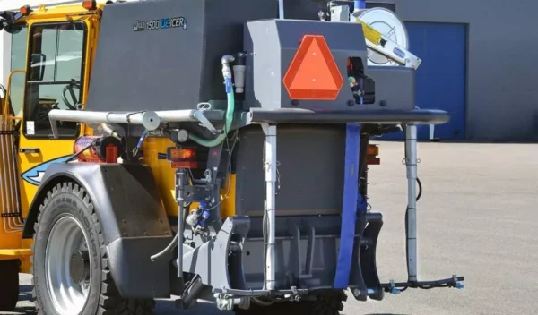 Wille Attachments – Optim De-Icing Solution Spreader