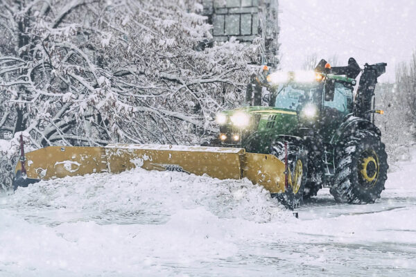 AgriMaxx Tractor Snowplow
